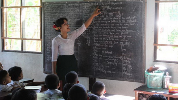 myanmar-teacher