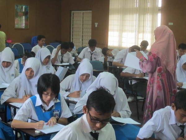 malaysia-students