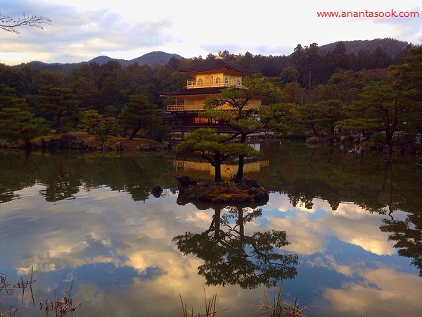 Kinkakuji-temple